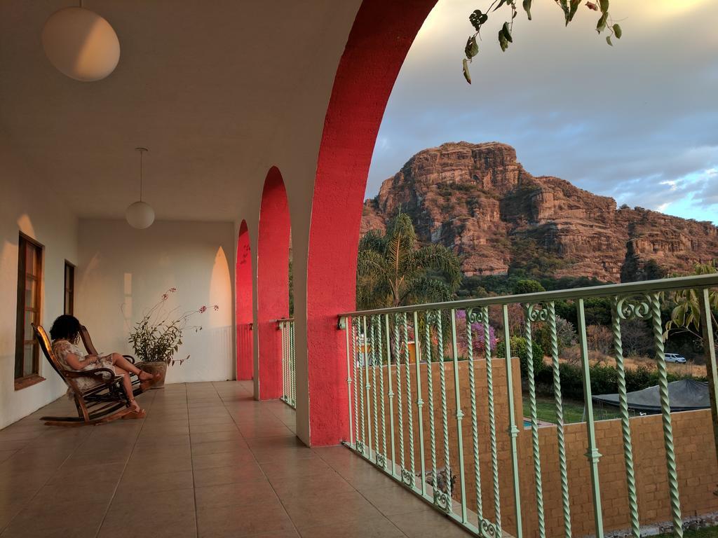Hotel Atuaraa Tepoztlan Ngoại thất bức ảnh